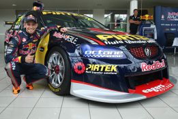 Los nervios de Casey Stoner viajan ahora en coche Los nervios de Casey Stoner viajan ahora en coche