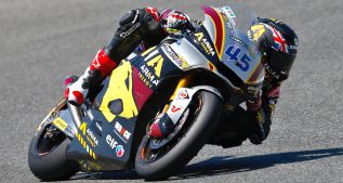 Scott Redding impone su control en los libres en Francia