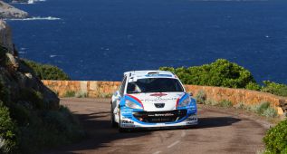 Robert Kubica vuelve a abandonar cuando era líder