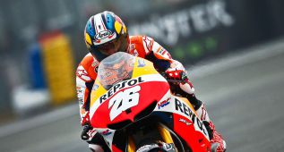 Magistral victoria de Pedrosa con un gran Márquez tercero
