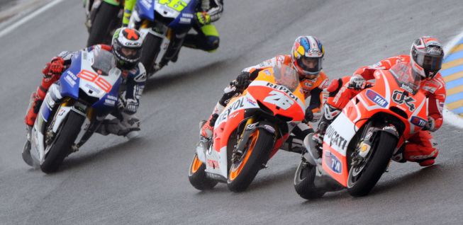 Bridgestone descarta un fallo en el neumático de Lorenzo