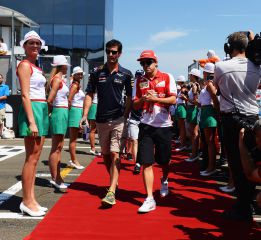 Red Bull admite algún contacto con el español Fernando Alonso