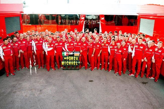 Ferrari y Mercedes mandan fuerza a Michael Schumacher