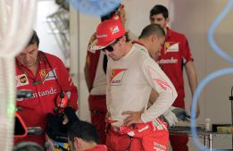 Fernando Alonso: "Siempre espero mejoras de Ferrari"