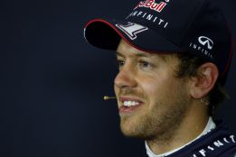 Vettel: "Quiero dar tanto como sea posible a mis aficionados"