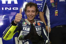 Rossi: "Me impresiona Márquez, debo aprender de él"