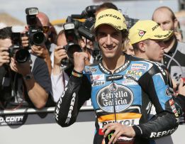 Álex Rins podría saltarse Moto2 para recalar en MotoGP ya el próximo año.