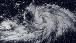 El tifón Phanfone podría adelantar la carrera al sábado