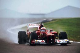 Vettel debuta con Ferrari y dice que es “un cuento de hadas”