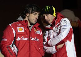Alonso anuncia demandas tras su aparición en la lista Falciani
