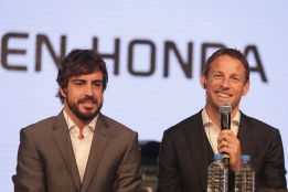Fernando Alonso se subirá al MP4-30 el 21 y 22 en Montmeló