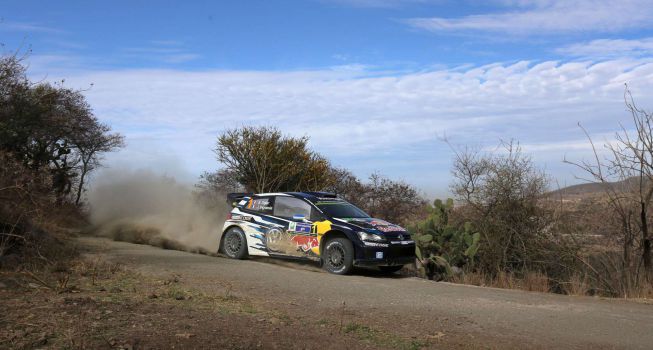 Ogier lidera contra pronóstico y Sordo va en la séptima plaza Ogier lidera contra pronóstico y Sordo va en la séptima plaza