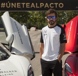 Alonso: “Yo preferí ir a McLaren Honda antes que Mercedes” Alonso: “Yo preferí ir a McLaren Honda antes que Mercedes”