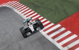 Hamilton logra la séptima pole
con Alonso decimoquinto