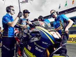 Ricky Cardús deja el Mundial de Moto2 y le sustituye Vierge