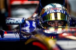 Sainz y Toro Rosso llevarán en 2016 el motor Ferrari de 2015