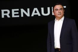 Carlos Ghosn: “¿Si nos gustaría fichar a Alonso? Seguro”