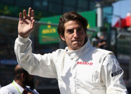 Los millones de Haryanto dejan a Merhi fuera de la Fórmula 1