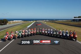 Rea defiende título en un Mundial con tres españoles