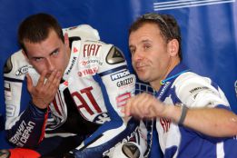 Zeelenberg pide Jorge Lorenzo que siga en Yamaha en 2016