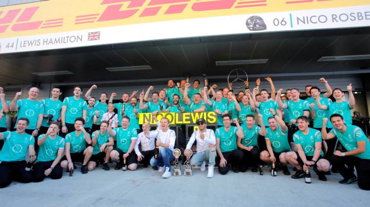 Mercedes, carta a los fans: "Aquí no hay equipo A y B"