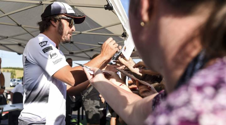 Alonso quiere ser libre: “En F1 te permiten respirar y poco más”