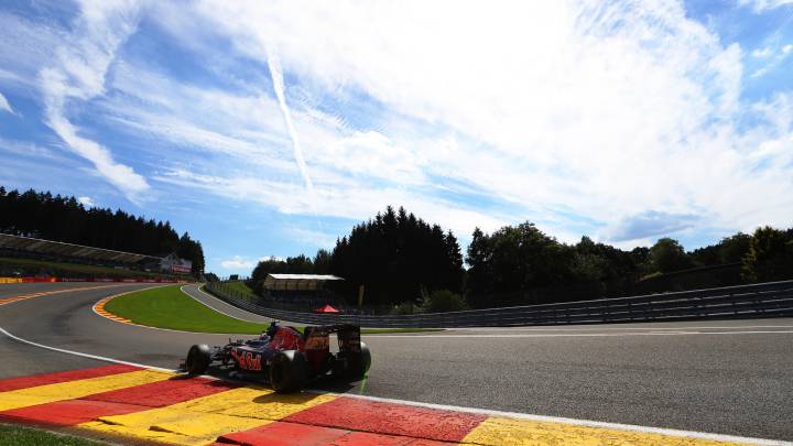 ¿Es un Fórmula 1 el coche más rápido en Eau Rouge?
