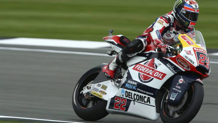 Sam Lowes manda en casa y Álex Márquez marcha cuarto