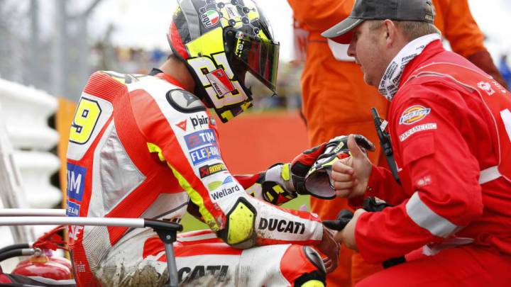 La lesión vertebral de Iannone le deja KO para Misano