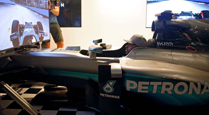 Petronas ganó 802 millones de euros gracias a Mercedes