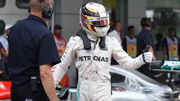 La perfección de Hamilton y la esperanza del último, Alonso.
