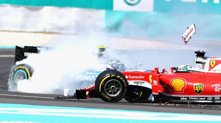 Verstappen, en el GP de Malasia en Sepang: "Vettel está loco, se fue por Nico como un idiota"