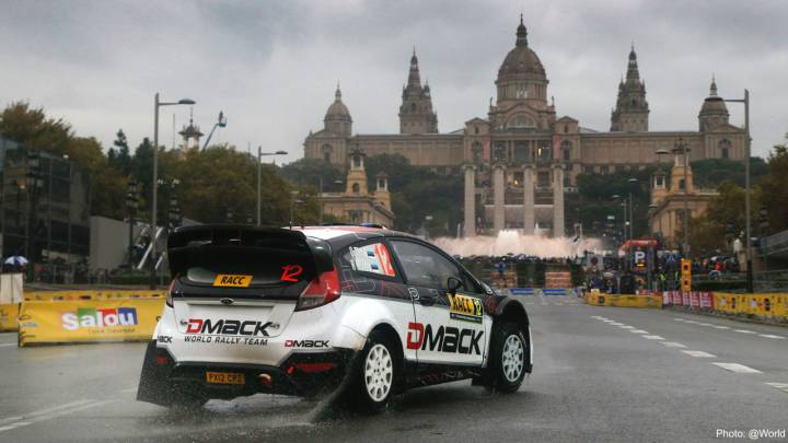 Ott Tanak, primer líder del rally bajo el diluvio de Barcelona