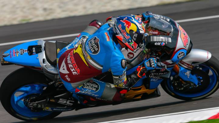 Miller manda en mojado y el más rápido del día es Márquez