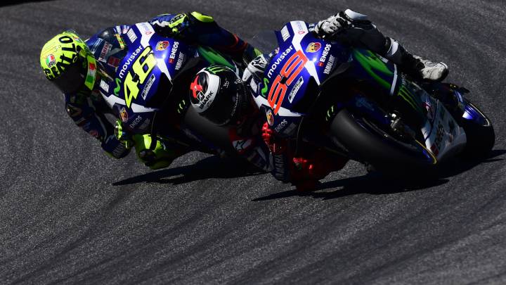 Lorenzo gana el pulso a Rossi en sus 7 años en Yamaha
