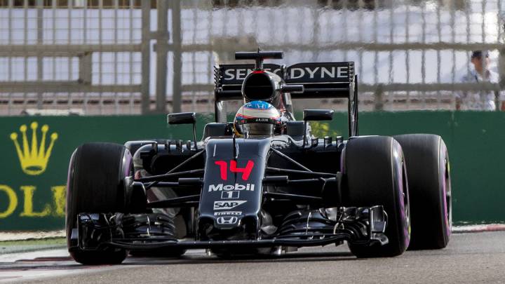 Fernando Alonso en el GP de Abu Dhabi 2016.