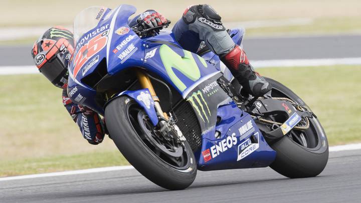 Maverick Viñales con la Yamaha en el test de Australia.