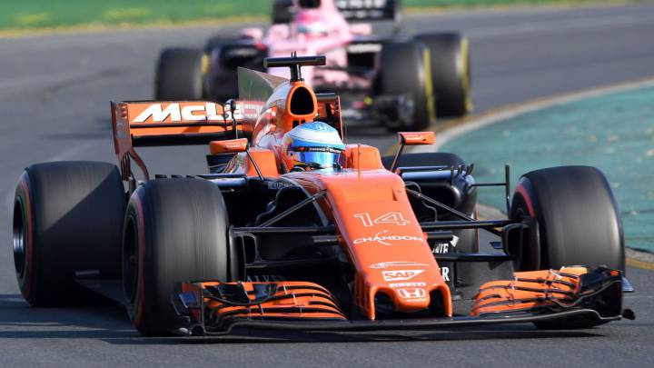 McLaren contradice a Alonso: fallo en el conducto del freno