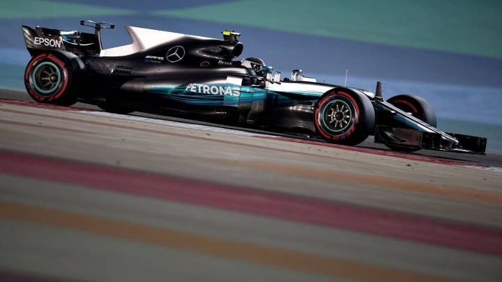 Primera pole para Bottas; Sainz y Alonso con los motores rotos