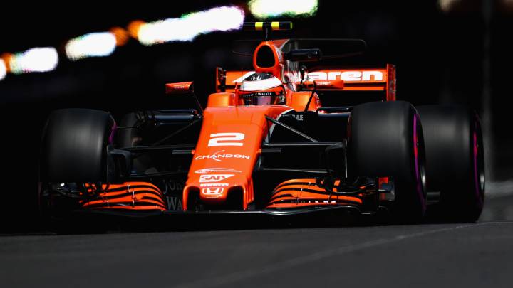 Stoffel Vandoorne con el McLaren en Mónaco.