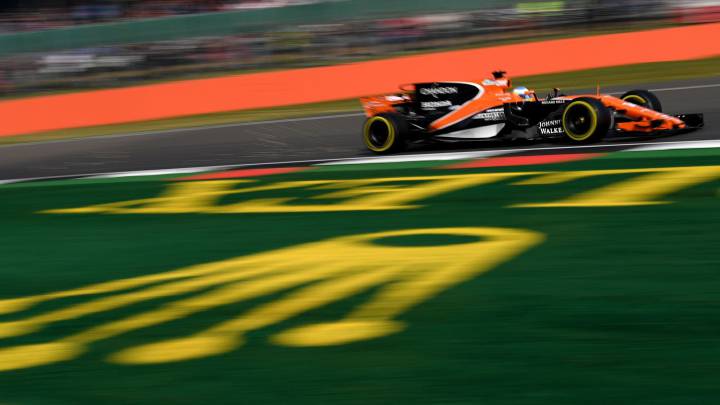 Honda: "Por contrato, McLaren no puede usar otro motor"