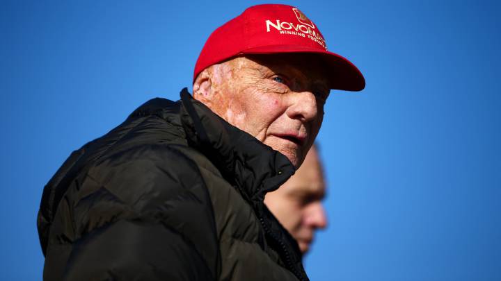 Lauda: "Alonso gana mucho dinero y llora sobre el motor”