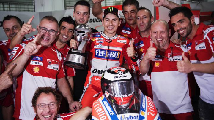 Lorenzo sobre 2018: hacer un gran año y luchar por el Mundial
