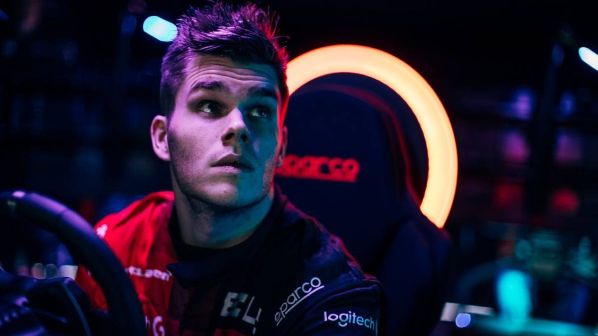 Rudy van Buren, el holandés campeón de la competición de eSports de McLaren.