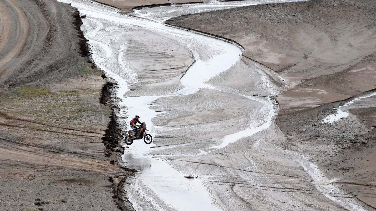 El Dakar colapsa en Belén y Barreda cede 38 minutos