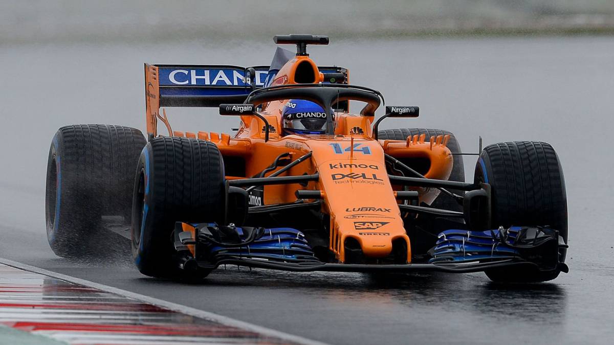 F1 Fernando Alonso Desafia Solo El Temporal De Barcelona As Com