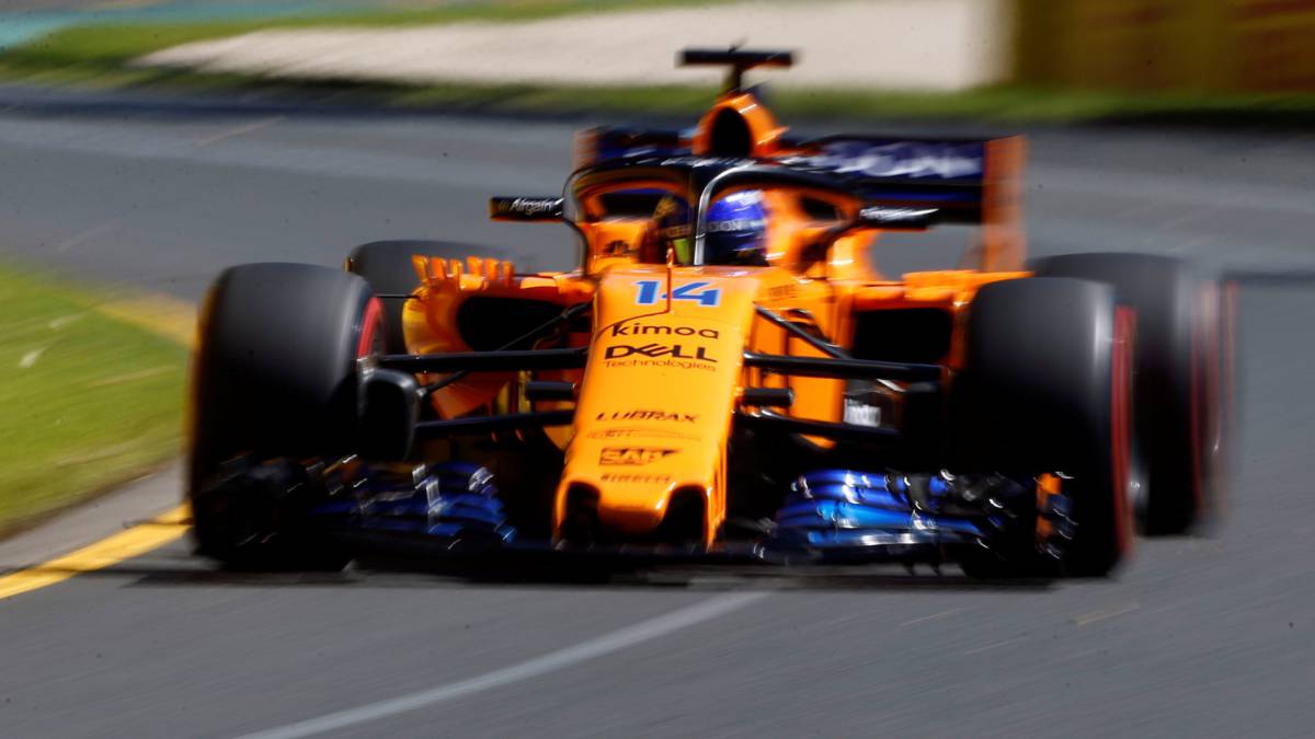 Australia Libres 2: Alonso gana un segundo a Hamilton en un año