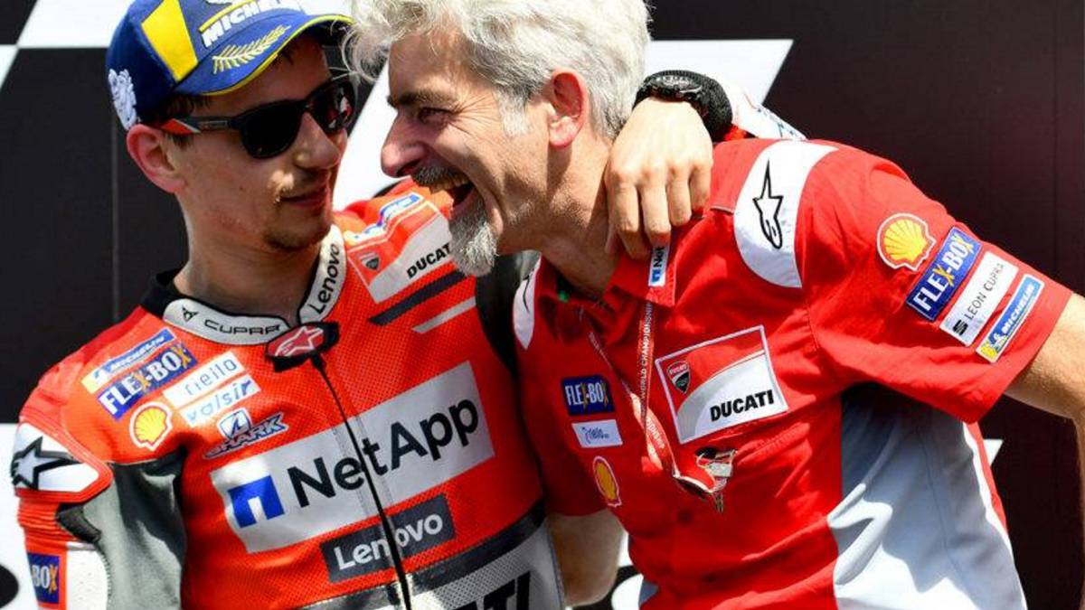 Lorenzo y Dall\'Igna.