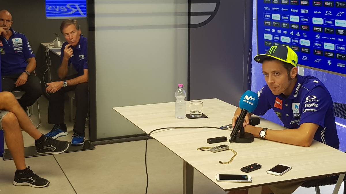 Crisis Yamaha: el jefe técnico pide perdón y Rossi, reacción