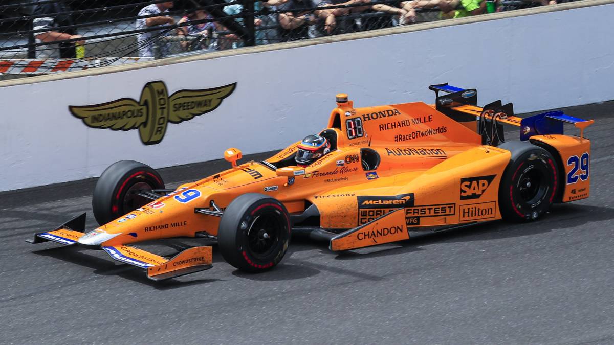 Fernando Alonso en su participación en la IndyCar el año pasado.